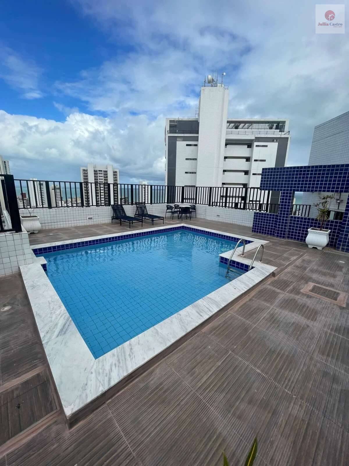 ALUGO EXCELENTE APARTAMENTO MOBILIADO COM 2 QUARTOS NO BAIRRO DE BOA VIAGEM / RECIFE - Jullia Castro - Corretora de Imóveis