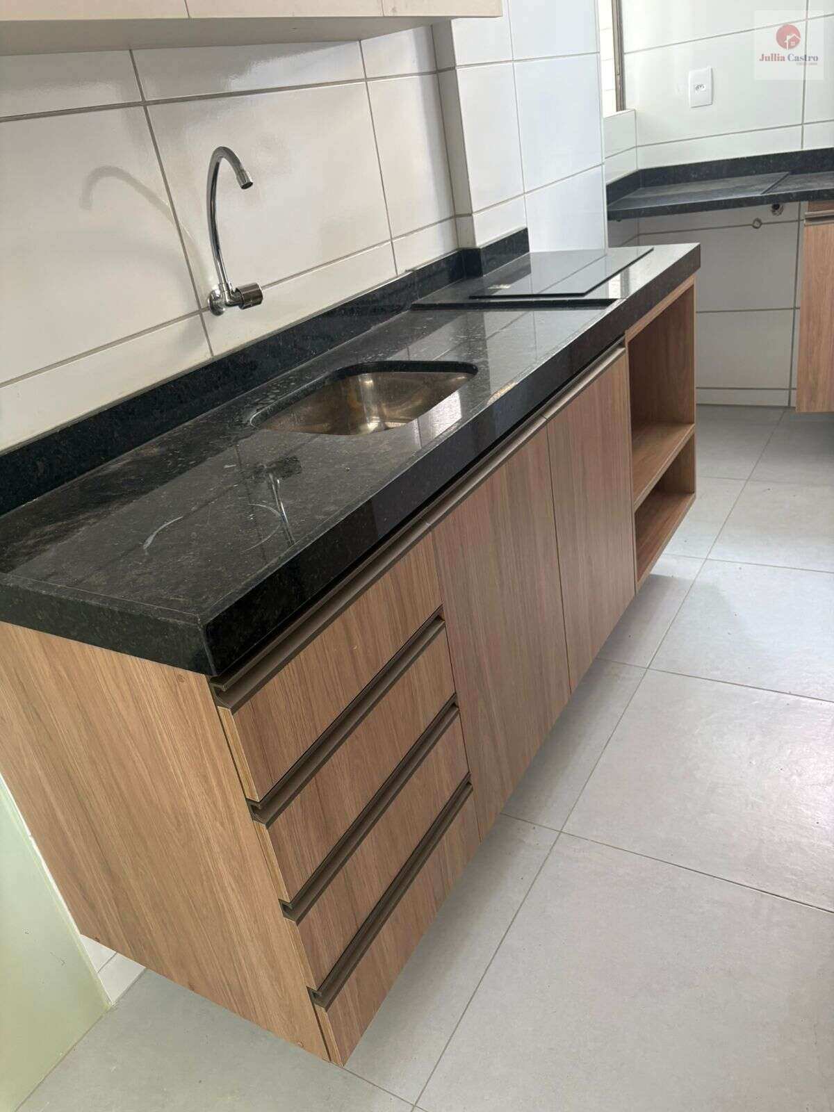 ALUGO EXCELENTE FLAT  COM 1 QUARTO NO BAIRRO DO PARNAMIRIM / RECIFE - Jullia Castro - Corretora de Imóveis
