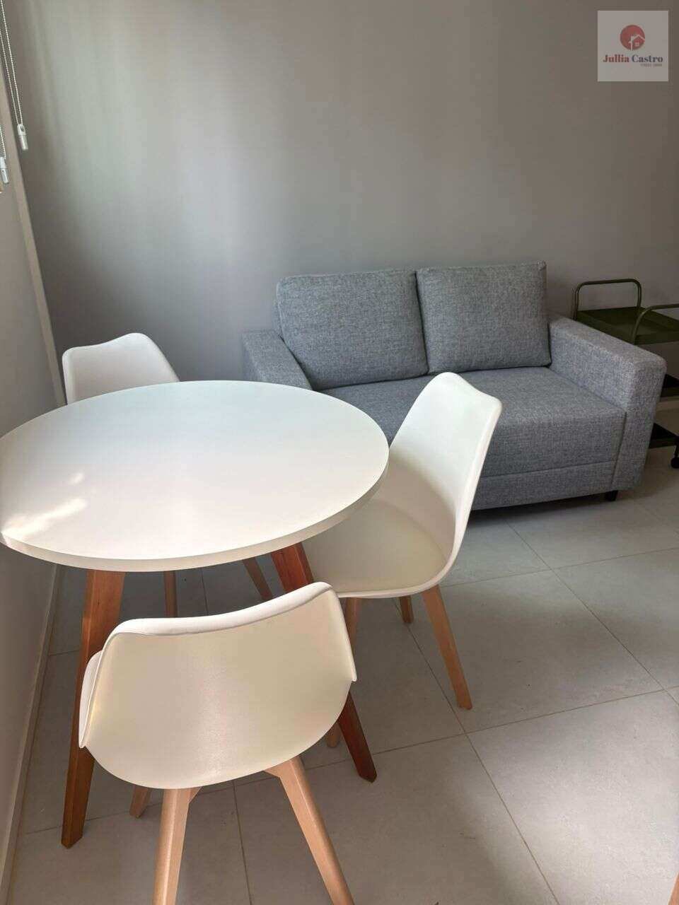 ALUGO EXCELENTE FLAT  MOBILIADO COM 1 QUARTO NO BAIRRO DO PARNAMIRIM / RECIFE - Jullia Castro - Corretora de Imóveis