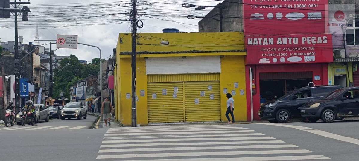 ALUGO EXCELENTE LOJA NO CENTRO DE JABOATÃO PERTO DE TODO O COMERCIO - Jullia Castro - Corretora de Imóveis