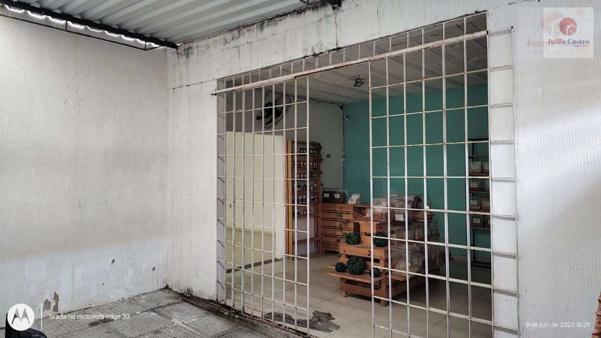 ALUGO GALPÃO COM 2 PAVIMENTOS NO BAIRRO DE ÁGUA FRIA / RECIFE - Jullia Castro - Corretora de Imóveis
