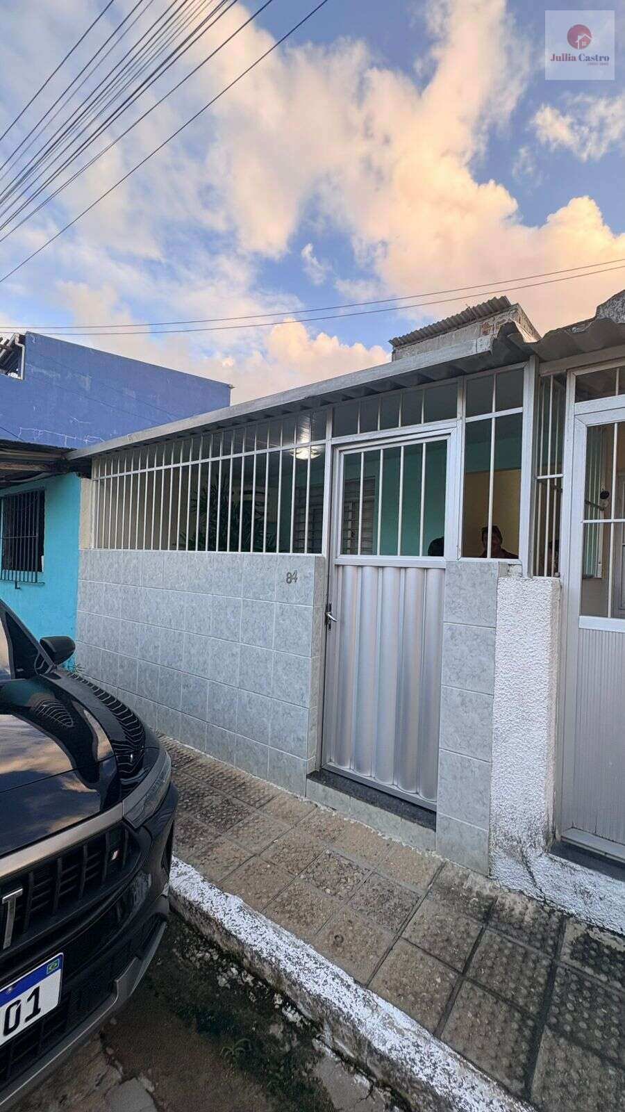 ALUGO ÓTIMA CASA MOBILIADA COM 1 QUARTO NO BAIRRO DO VARADOURO / OLINDA - Jullia Castro - Corretora de Imóveis