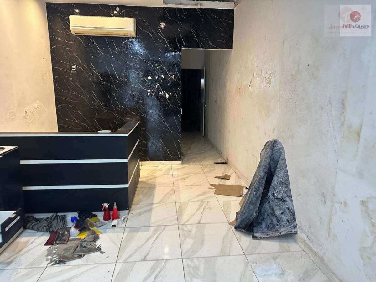 ALUGO ÓTIMA LOJA COM 86m² NO LARGO DA ENCRUZILHADA / RECIFE - Jullia Castro - Corretora de Imóveis