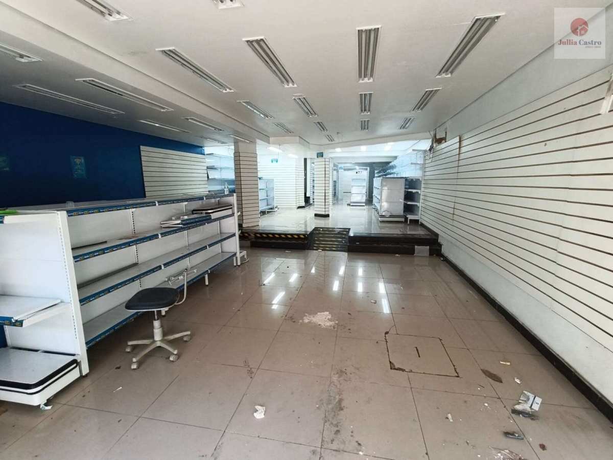 ALUGO ÓTIMA LOJA COMERCIAL COM 3 PAVIMENTOS NO BAIRRO DA BOA VISTA / RECIFE - Jullia Castro - Corretora de Imóveis
