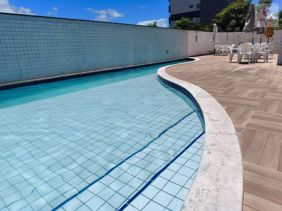 ALUGO ÓTIMO APARTAMENTO COM 02 QUARTOS EM CAMPO GRANDE - RECIFE - Jullia Castro - Corretora de Imóveis