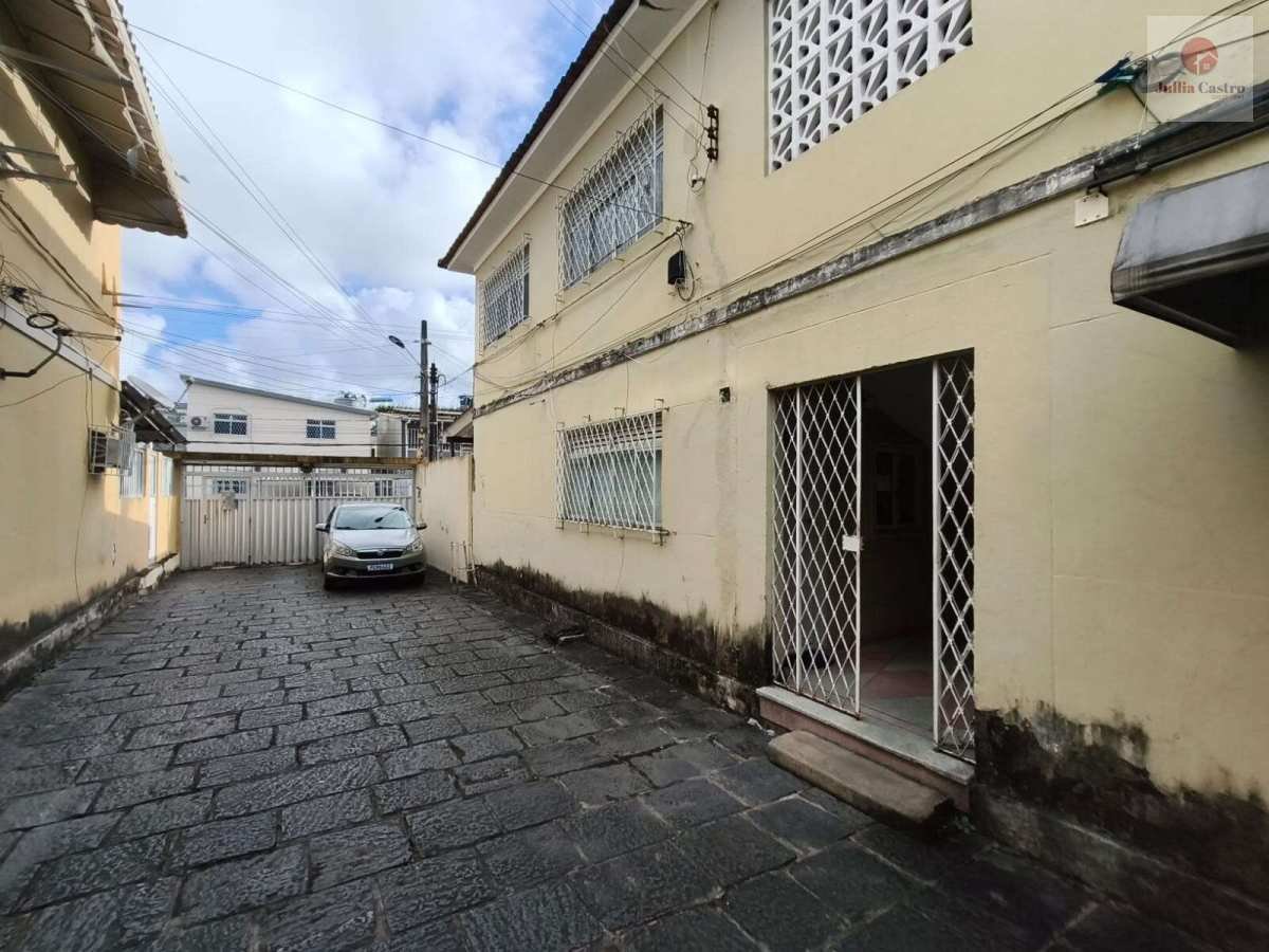 ALUGO ÓTIMO APARTAMENTO COM 3 QUARTOS NO BAIRRO DA TAMARINEIRA / RECIFE - Jullia Castro - Corretora de Imóveis