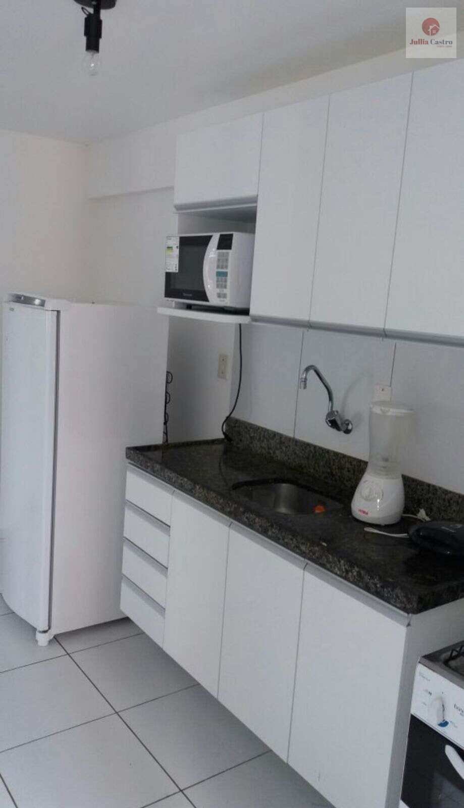 ALUGO APARTAMENTO MOBILIADO COM 2 QUARTOS NO BAIRRO DE BOA VIAGEM - RECIFE - Jullia Castro - Corretora de Imóveis