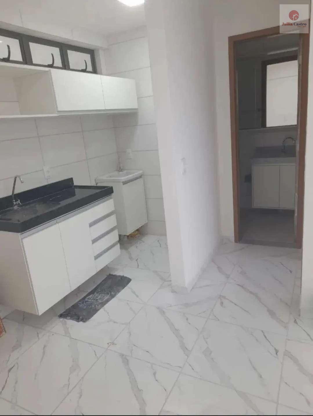 ALUGO ÓTIMO FLAT COM 1 QUARTO BO BAIRRO DE BOA VIAGEM / RECIFE - Jullia Castro - Corretora de Imóveis