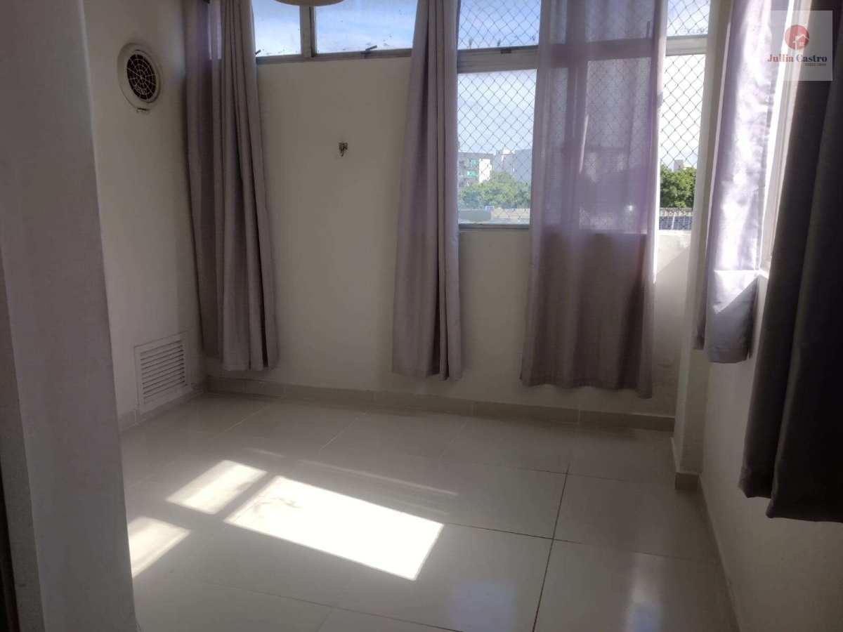 ALUGO ÓTIMO FLAT COM 1 QUARTO NO BAIRRO DA BOA VISTA - RECIFE - Jullia Castro - Corretora de Imóveis