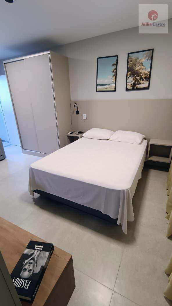 ALUGO ÓTIMO FLAT MOBILIADO COM LAZER COMPLETO NO BAIRRO DE BOA VIAGEM - RECIFE - Jullia Castro - Corretora de Imóveis