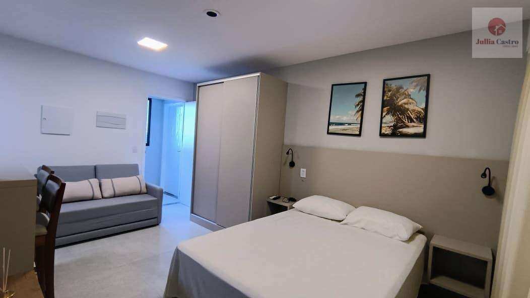 ALUGO ÓTIMO FLAT MOBILIADO COM LAZER COMPLETO NO BAIRRO DE BOA VIAGEM - RECIFE - Jullia Castro - Corretora de Imóveis