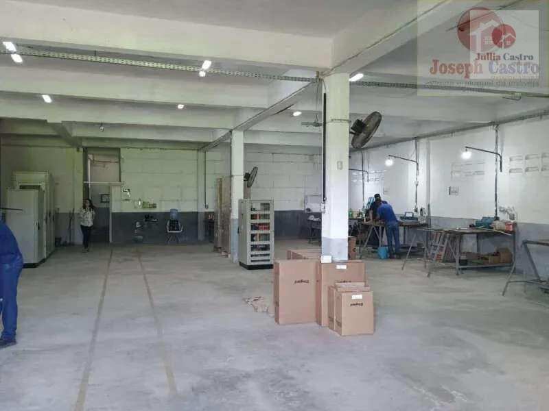 ALUGO ÓTIMO GALPÃO NO BAIRRO DA VARZÉA / RECIFE PERTO DO TIP - Jullia Castro - Corretora de Imóveis