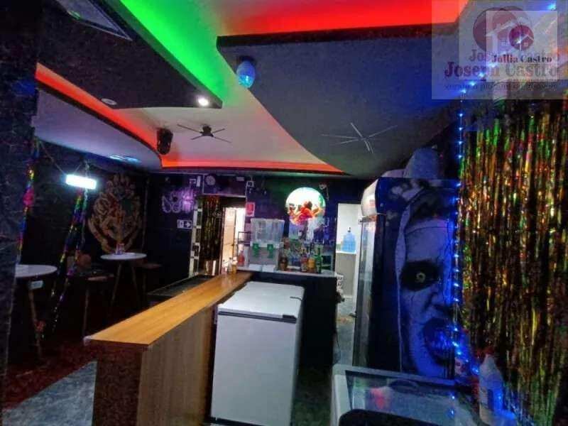 ALUGO ÓTIMO LOJA TÉRREA NO BAIRRO DO ESPINHEIRO / RECIFE - Jullia Castro - Corretora de Imóveis