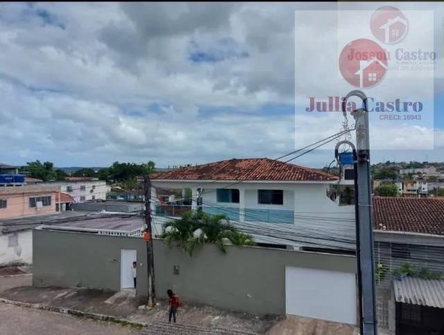 Casa à venda em Camaragibe, Timbí, com 3 quartos, 238m² - Jullia Castro - Corretora de Imóveis