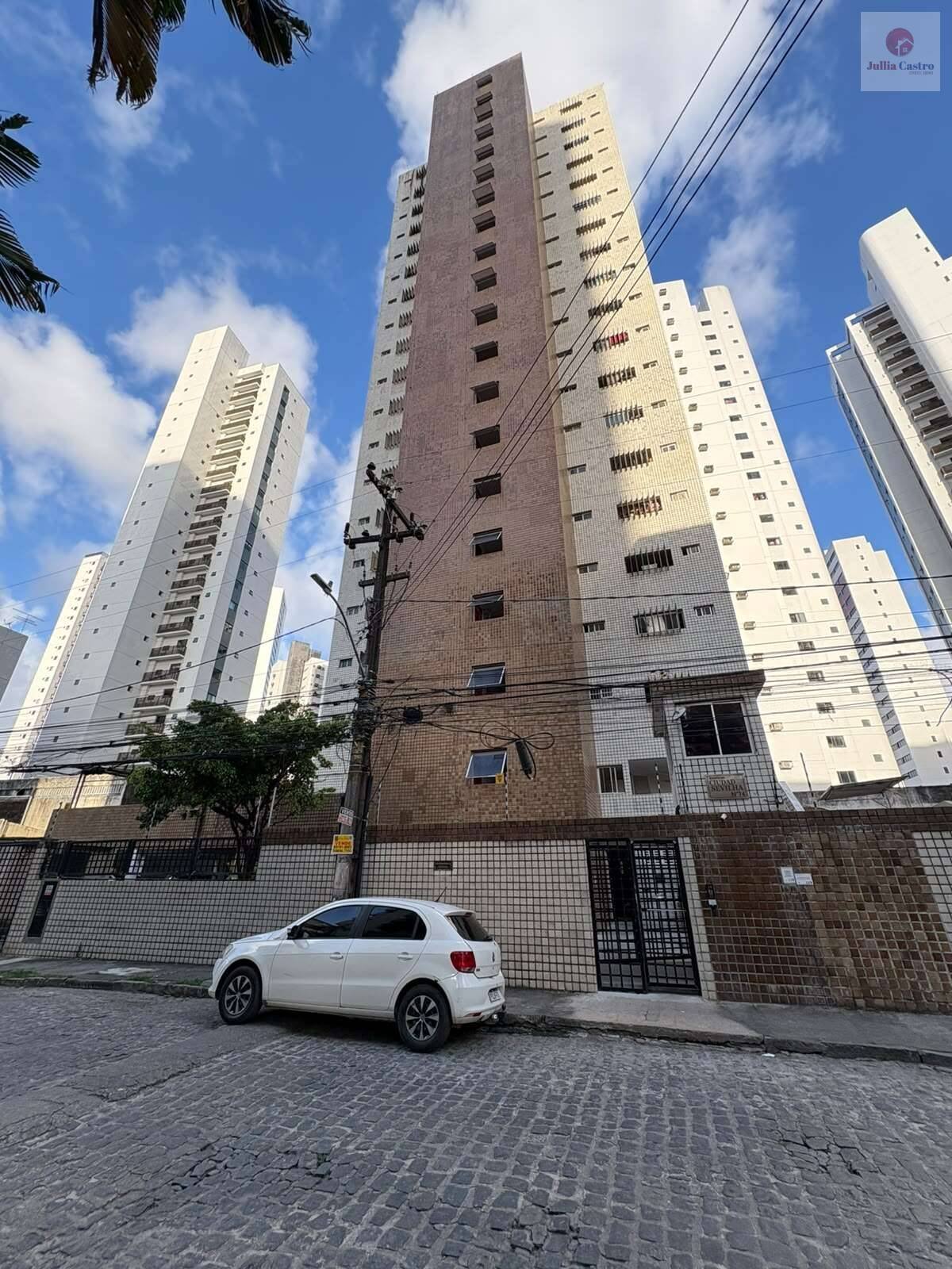 VENDO ÓTIMO APARTAMENTO COM 3 QUARTOS NO BAIRRO DE CASA AMARELA / RECIFE