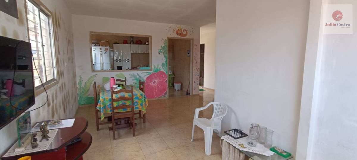 VENDO CASA COM 2 PAVIMENTOS E 5 QUARTOS NO BAIRRO DO NOBRE / PAULISTA - Jullia Castro - Corretora de Imóveis