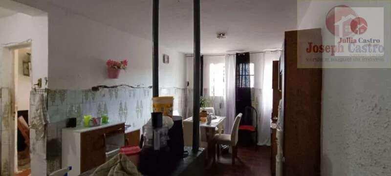 VENDO CASA COM 4 QUARTOS NO BAIRRO DE CAJUEIRO / RECIFE - Jullia Castro - Corretora de Imóveis