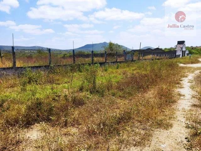 VENDO excelente área com 6.6 Hectares nas margens da BR-232 na Cidade de São Caetano / PE