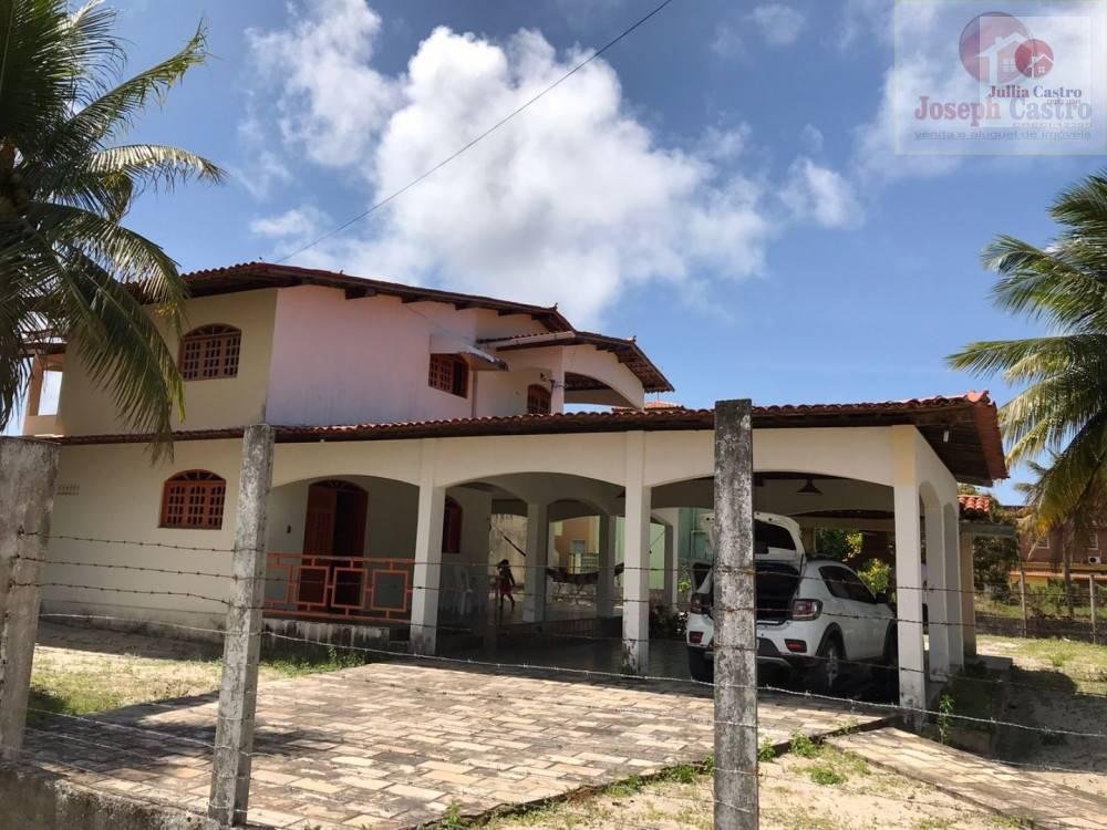 VENDO EXCELENTE CASA COM 5 QUARTOS NA PRAIA DE ITAMARACÁ - PE - Jullia Castro - Corretora de Imóveis