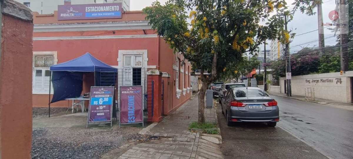 VENDO EXCELENTE TERRENO NO BAIRRO DAS GRAÇAS / RECIFE - Jullia Castro - Corretora de Imóveis