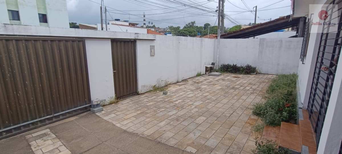 Vendo ótima casa| 04 quartos| 03 vagas| 360m²| em Bairro Novo - Olinda - Jullia Castro - Corretora de Imóveis
