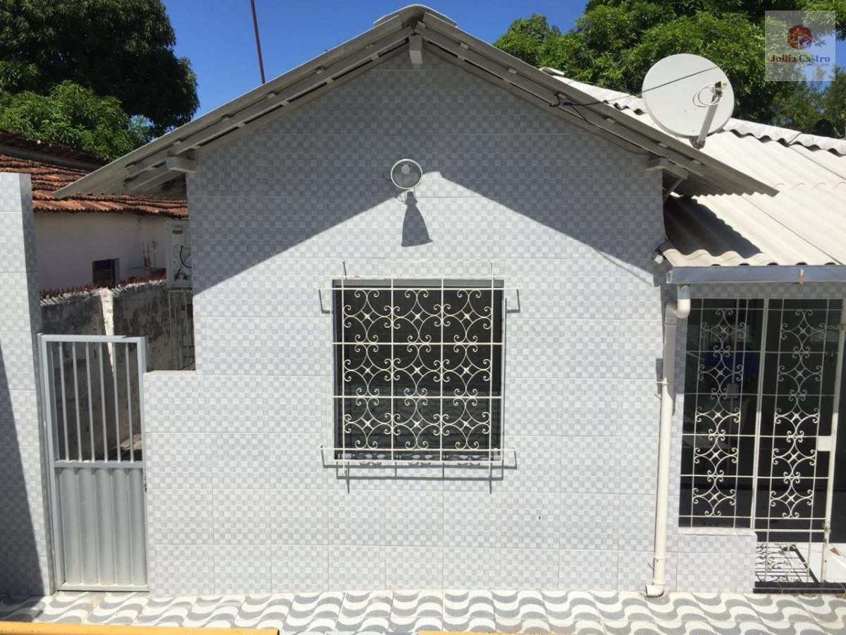 VENDO ÓTIMA CASA COM 3 QUARTOS EM CAJUEIRO - RECIFE - Jullia Castro - Corretora de Imóveis