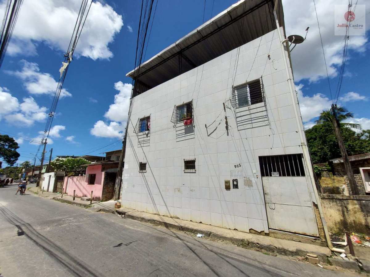 VENDO ÓTIMA CASA NO BAIRRO DE DOIS UNIDOS - RECIFE - Jullia Castro - Corretora de Imóveis