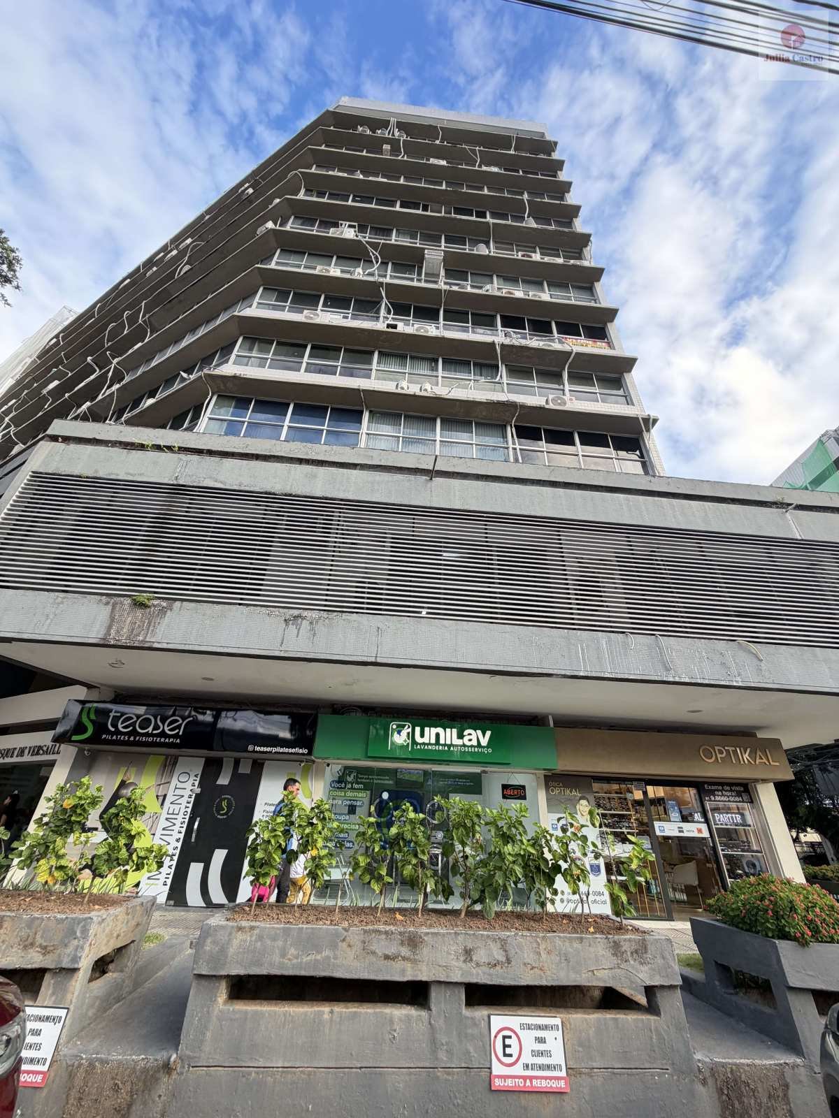 VENDO ÓTIMA SALA COMERCIAL COM 36M² EM SANTO AMARO - RECIFE - Jullia Castro - Corretora de Imóveis