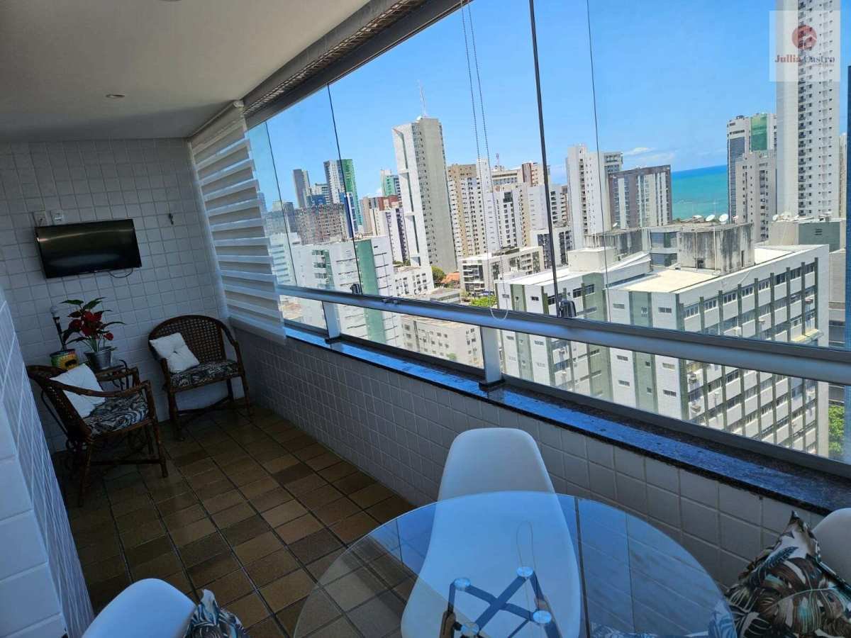 VENDO ÓTIMO APARTAMENTO COM 03 QUARTOS EM BOA VIAGEM - RECIFE - Jullia Castro - Corretora de Imóveis