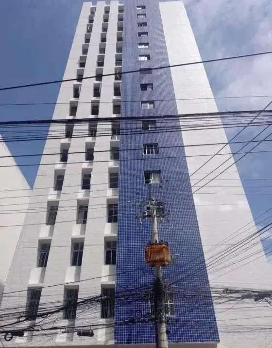 VENDO ÓTIMO APARTAMENTO COM 2 QUARTOS NO BAIRRO DA BOA VISTA / RECIFE - Jullia Castro - Corretora de Imóveis
