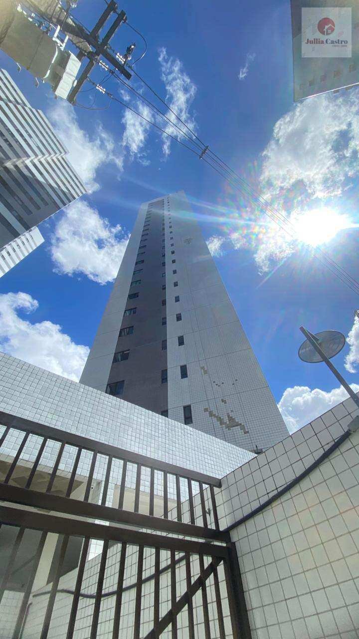 VENDO ÓTIMO APARTAMENTO COM 2 QUARTOS NO BAIRRO DE CASA AMARELA / RECIFE - Jullia Castro - Corretora de Imóveis