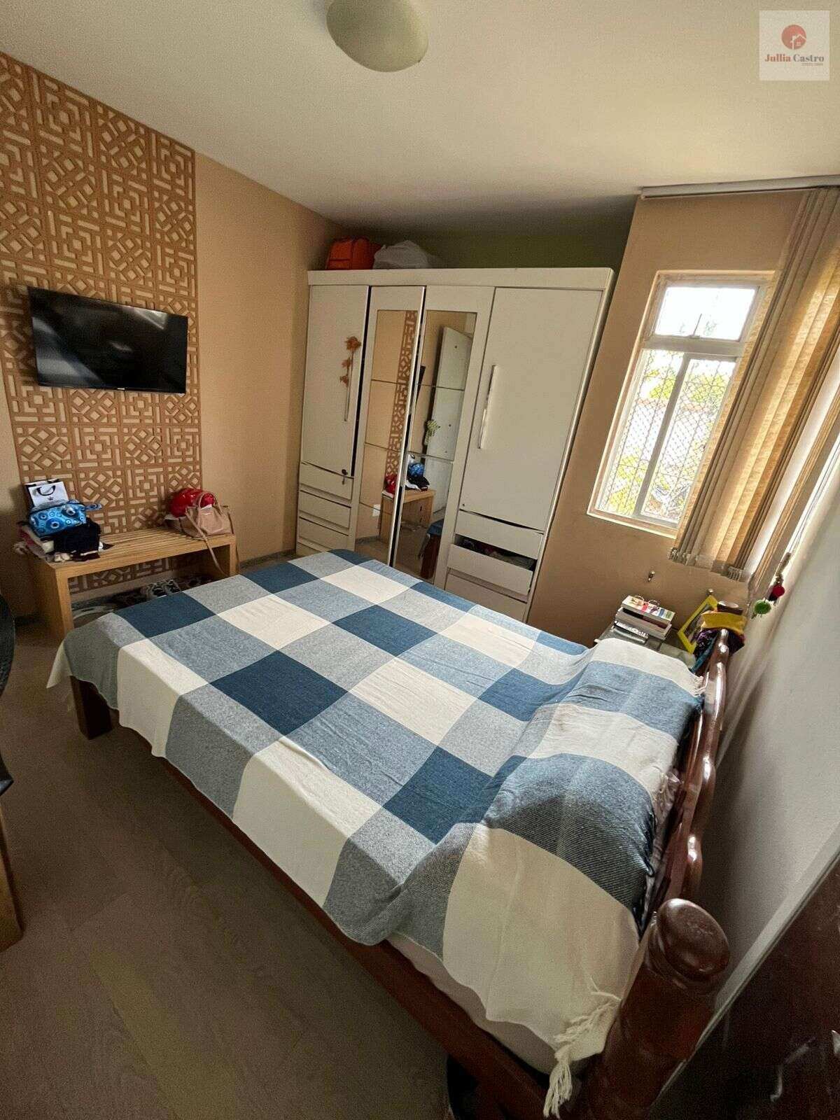 VENDO ÓTIMO APARTAMENTO COM 3 QUARTOS NA IPUTINGA - RECIFE - Jullia Castro - Corretora de Imóveis