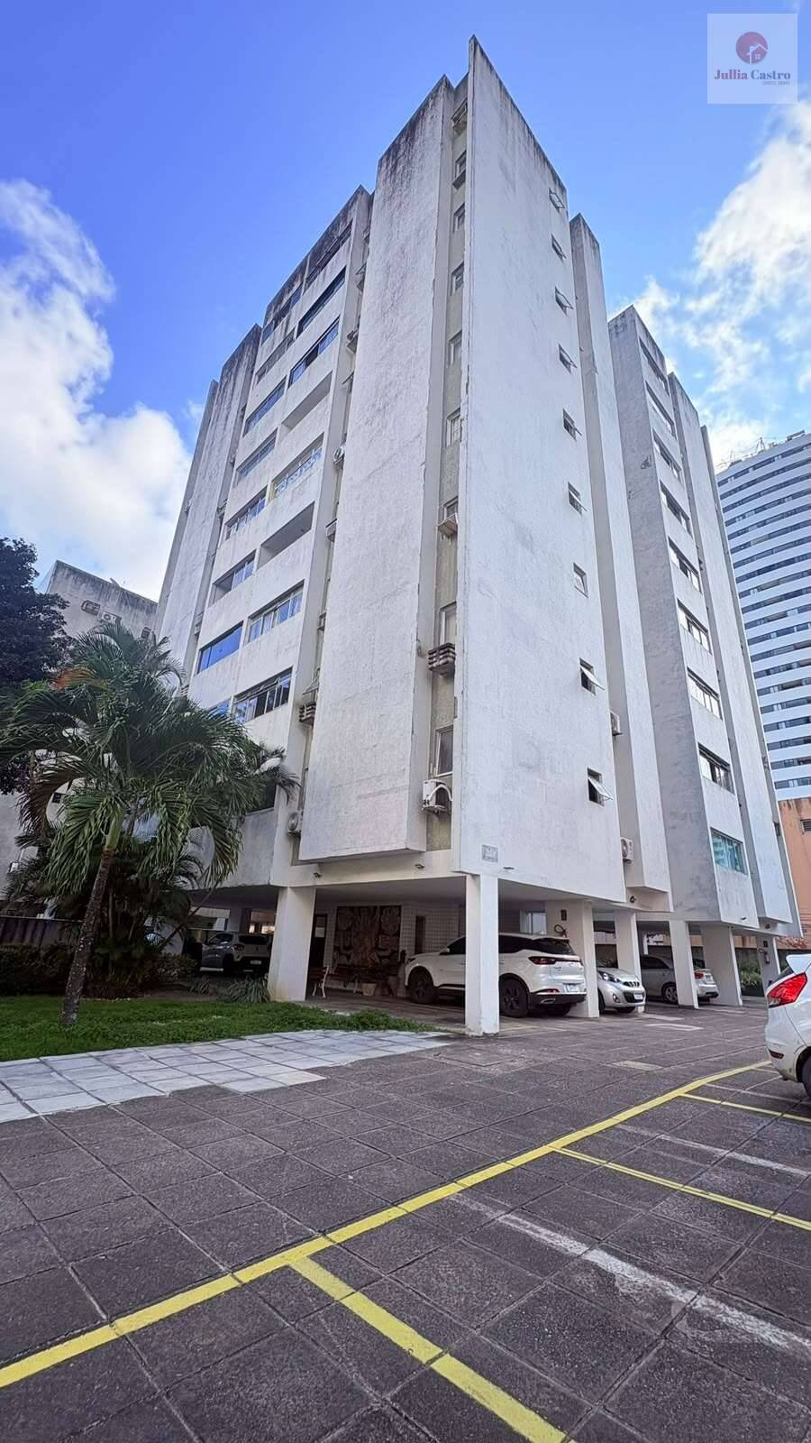 VENDO ÓTIMO APARTAMENTO COM 3 QUARTOS NO BAIRRO DE CASA AMARELA / RECIFE