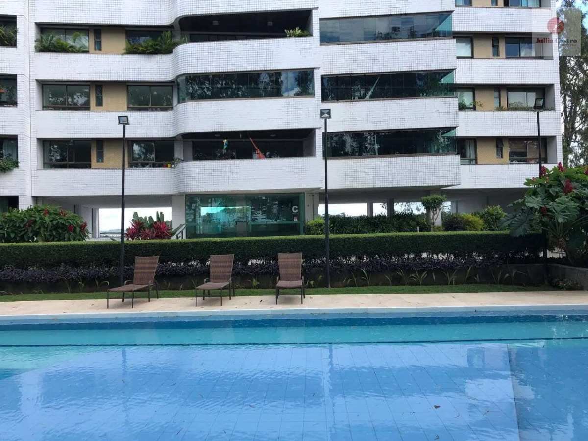 VENDO ÓTIMO APARTAMENTO COM 4 SUÍTES NO BAIRRO DE APIPUCOS / RECIFE - Jullia Castro - Corretora de Imóveis