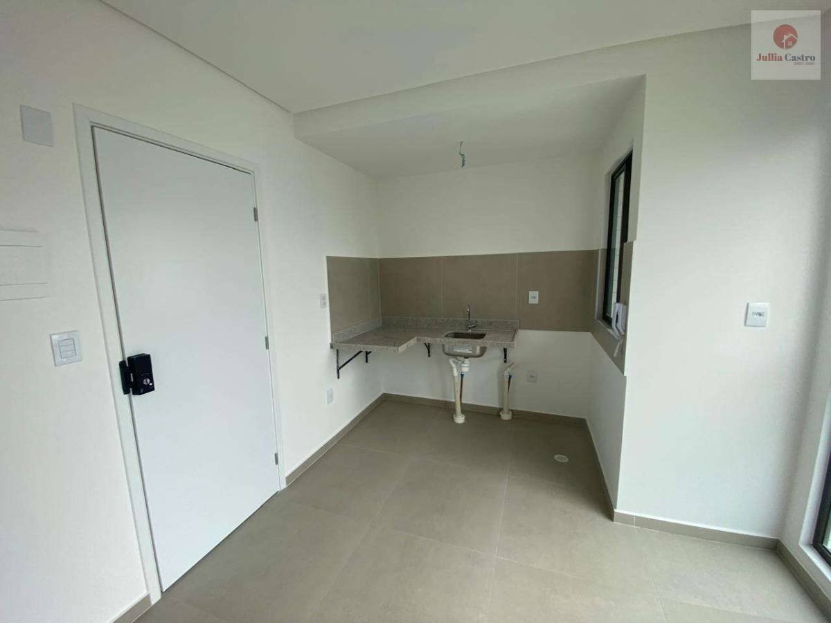 VENDO ÓTIMO FLAT EM PRÉDIO NOVO COM LAZER COMPLETO NO BAIRRO DA TORRE / RECIFE - Jullia Castro - Corretora de Imóveis